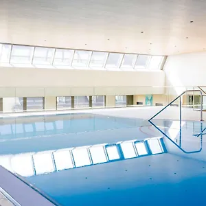 4* Otel Novotel Centre